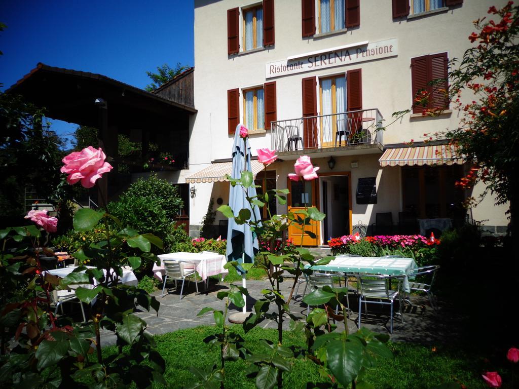 Hotel Pensione Serena Purasca Exteriér fotografie
