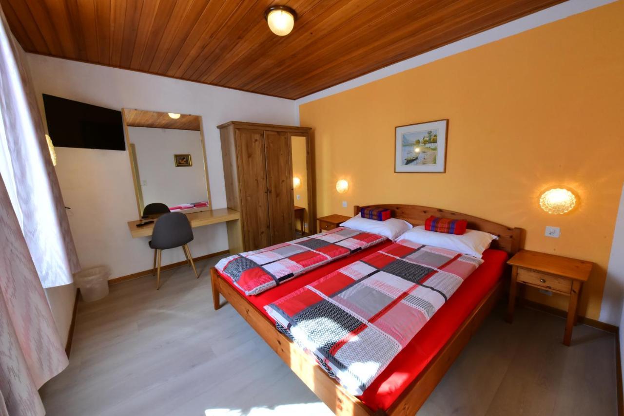 Hotel Pensione Serena Purasca Exteriér fotografie