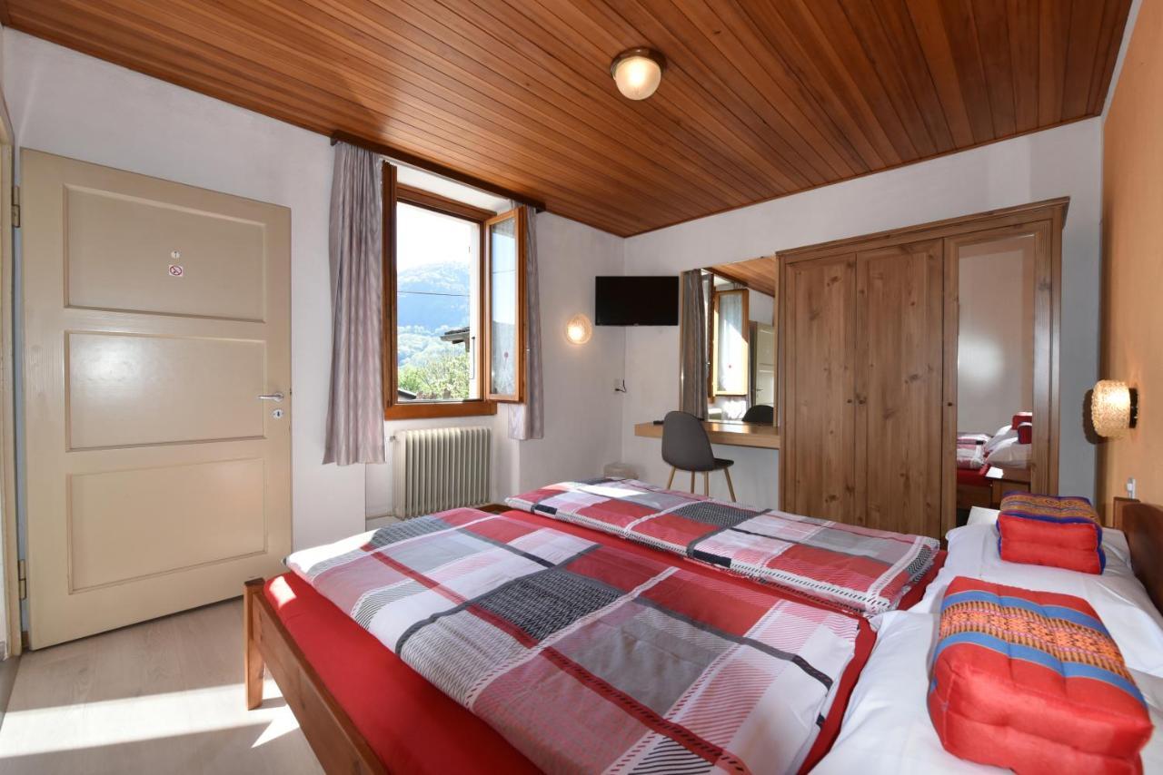 Hotel Pensione Serena Purasca Exteriér fotografie