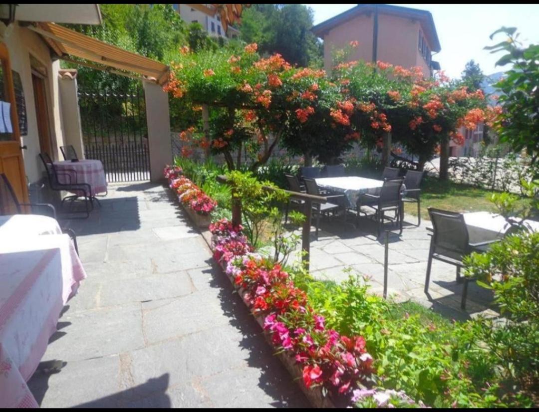 Hotel Pensione Serena Purasca Exteriér fotografie