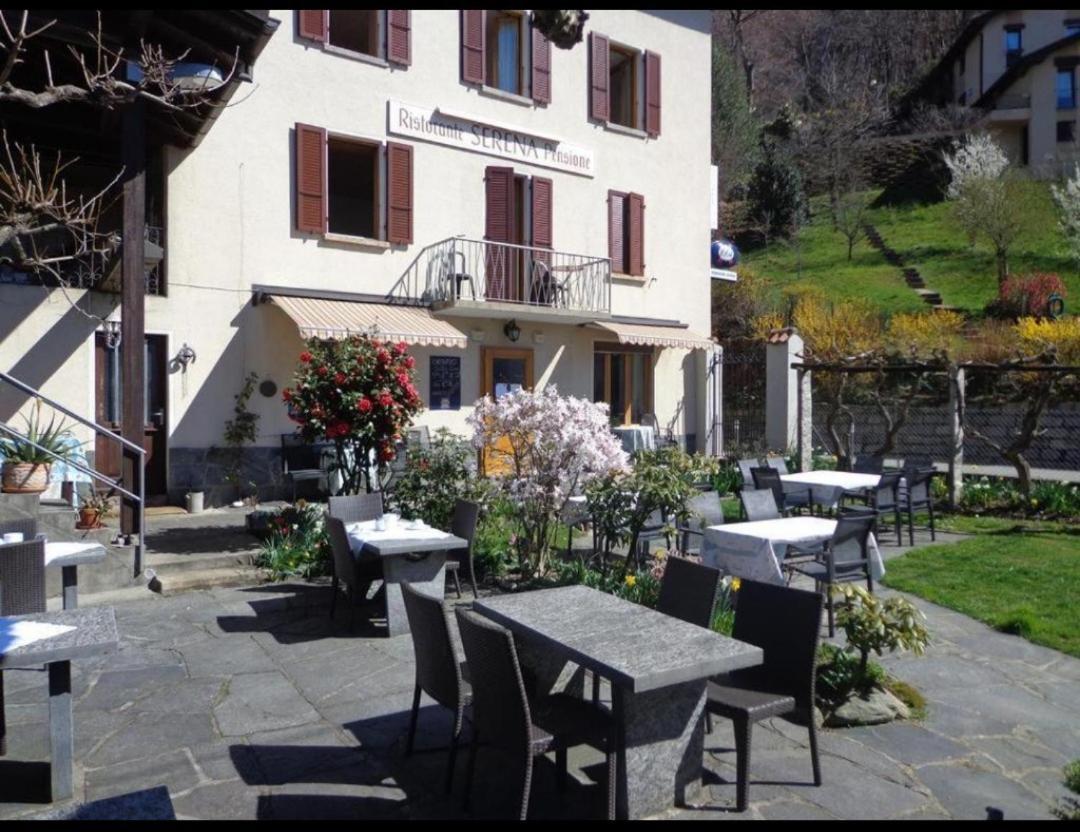 Hotel Pensione Serena Purasca Exteriér fotografie